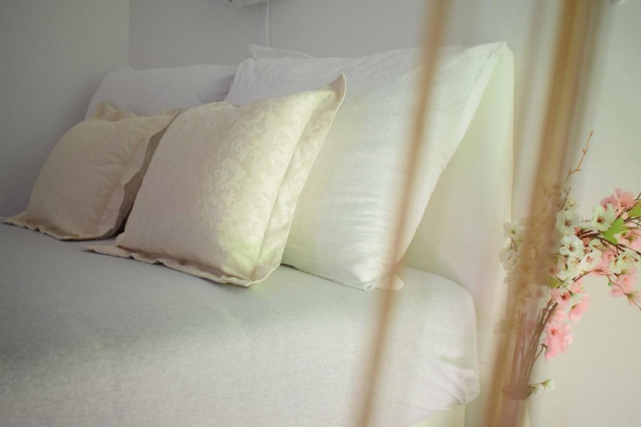 Apartment Golden Sun Vir Ngoại thất bức ảnh